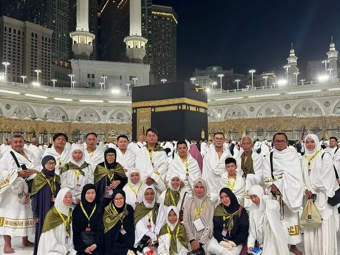 Ka'bah di Masjidil Haram Makkah pada malam hari